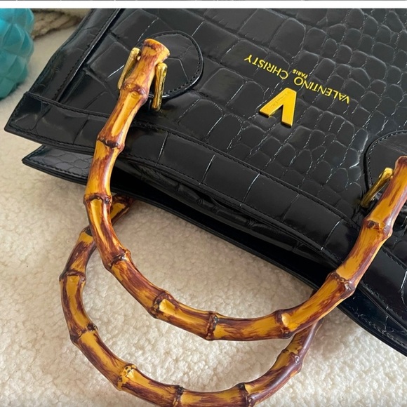 🚨Valentino Christy Paris Croc embossed leather Handbag… EUC. ..No Call Outs - Picture 8 of 8
